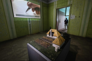 2019, Ukrainian Cross Section in Lviv